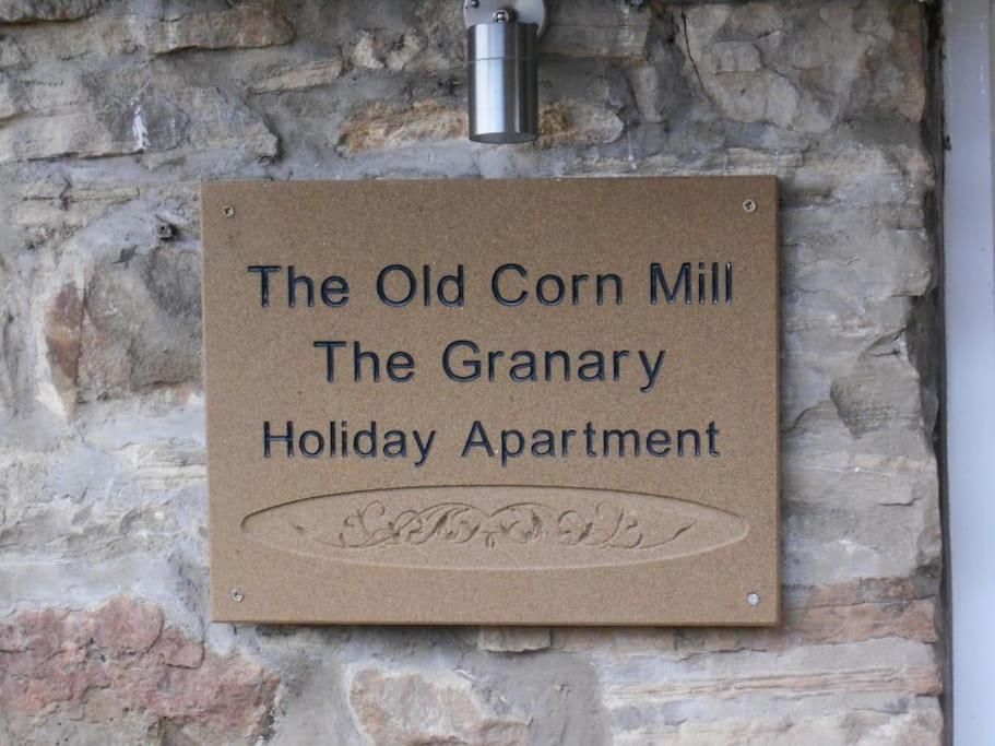 דירות West Burton The Granary, Old Corn Mill, Yorkshire Dales מראה חיצוני תמונה